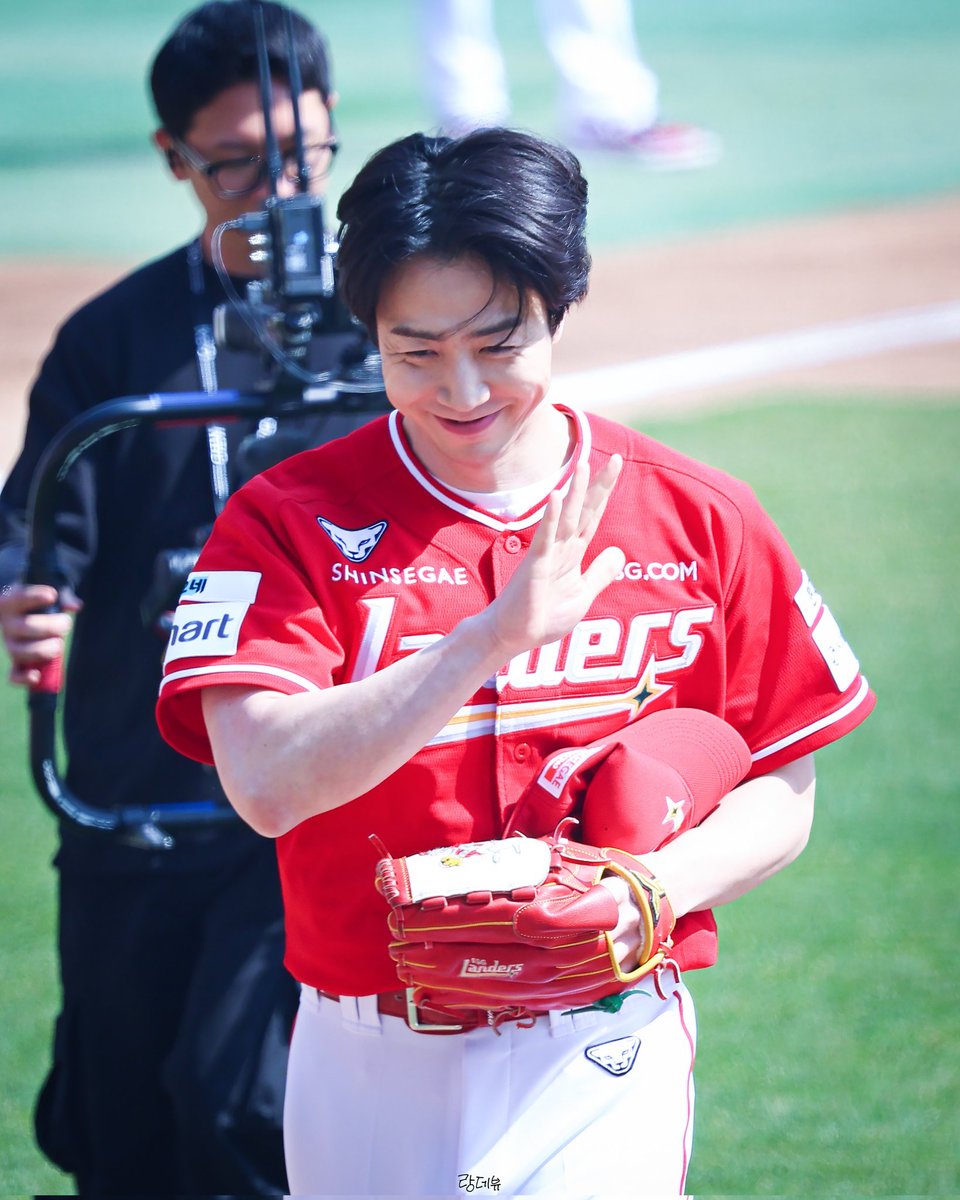 betty72328's tweet photo. 날이 더우니까
청량죵얹 보쟈 https://t.co/QYqLOOoPmI