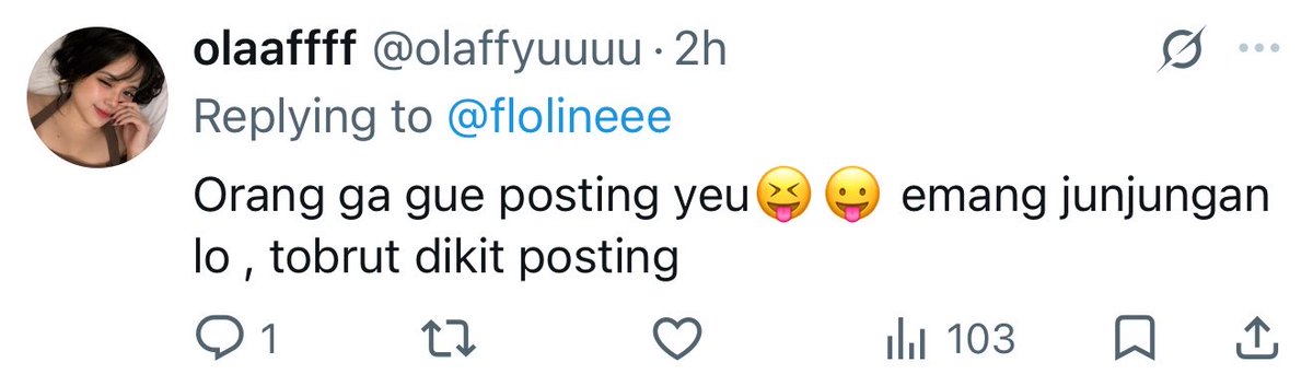 flolineee's tweet photo. hapus komen + block aku wkwkwk aduh sok keras bgt cewe insecure satu ini padahal tempee https://t.co/VF4HSgTMRb