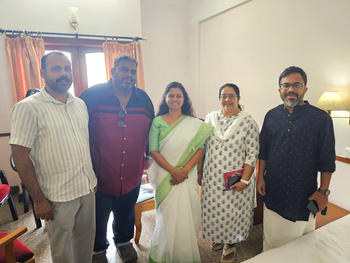 All India Professionals' Congress (AIPC) tweet media