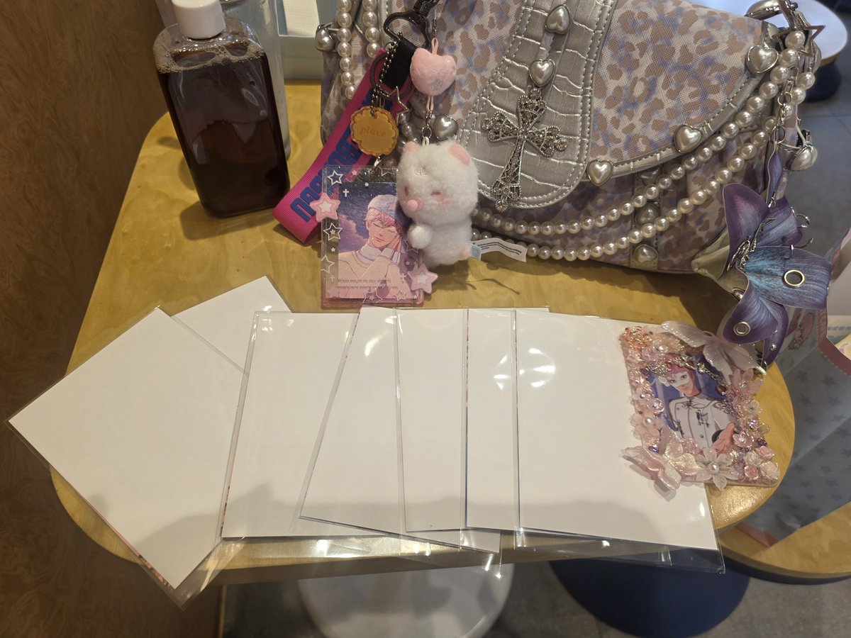 해므 tweet media