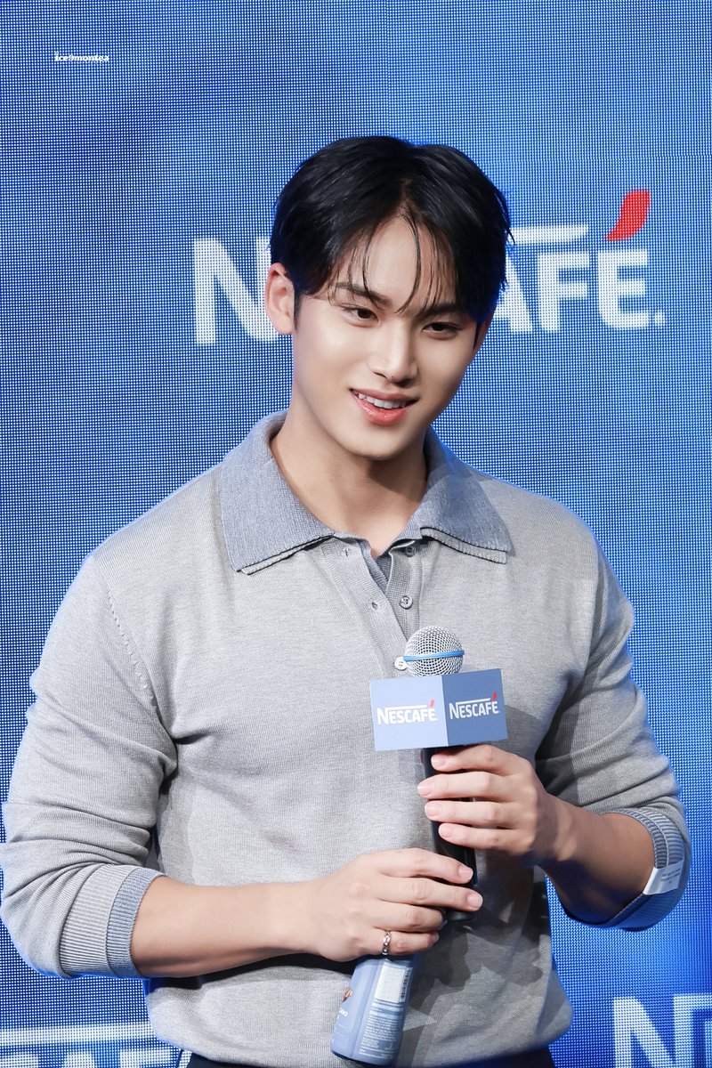 Ice9montea_'s tweet photo. 260711 Nescafe

#민규 #MINGYU #세븐틴 #SEVENTEEN https://t.co/kuPKTDgpki