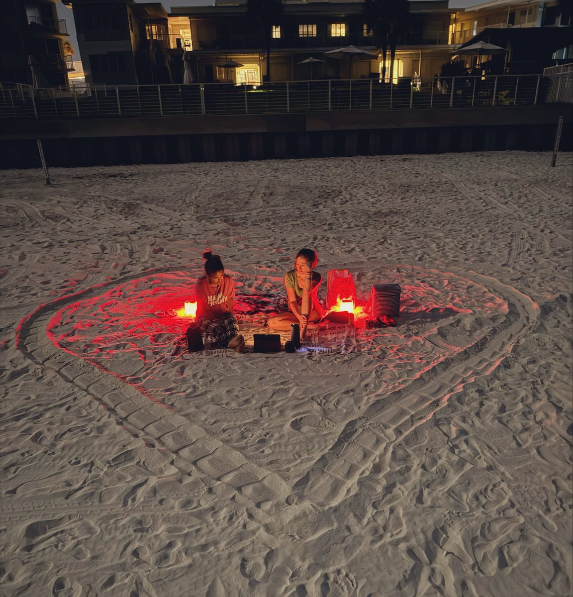 JHandsconnect's tweet photo. This is @loveislandusa dedication 🏝️ ⭐️ 
#loveislandusa #finale https://t.co/26ZfLlEvXw