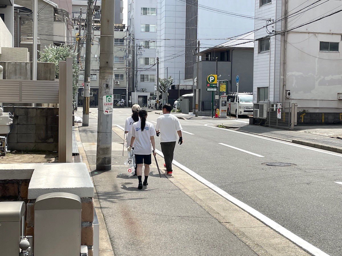 eifuhighschool's tweet photo. 第四回クリーンアップ大作戦を実施しました。
当日は暑さのため参加者は少なかったものの、参加者の皆さんは暑い中、黙々と清掃活動に取り組んでくれました👏

#通信制高校 #大阪通信制高校 #女子だけの通信制高校 #英風高等学校 https://t.co/5UccQGzWIt