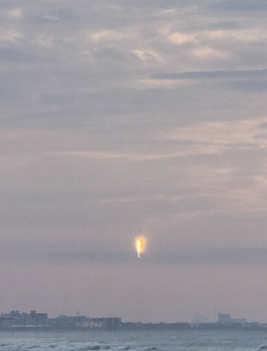 aialchemist_dev's tweet photo. “The weight of gravity traps the souls of humanity on Earth, forcing them into endless conflict. But in space, we are liberated from that weight. We must look beyond the old horizon.”

@SpaceX #KennedySpaceCenter https://t.co/2deC6mGb2w