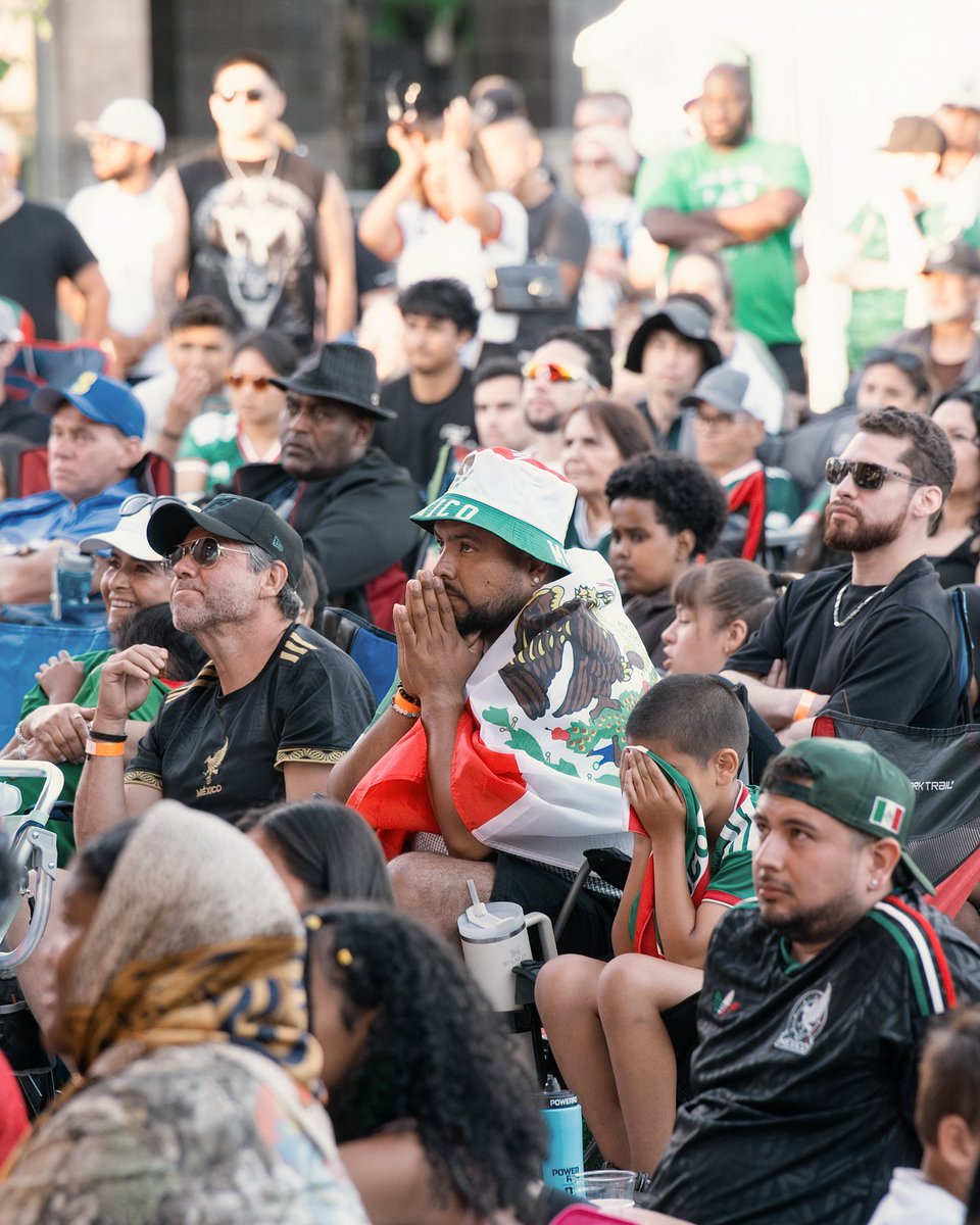 psuh89's tweet photo. Mexico vs England @CityofRenton https://t.co/iS4XvQ6Q2V