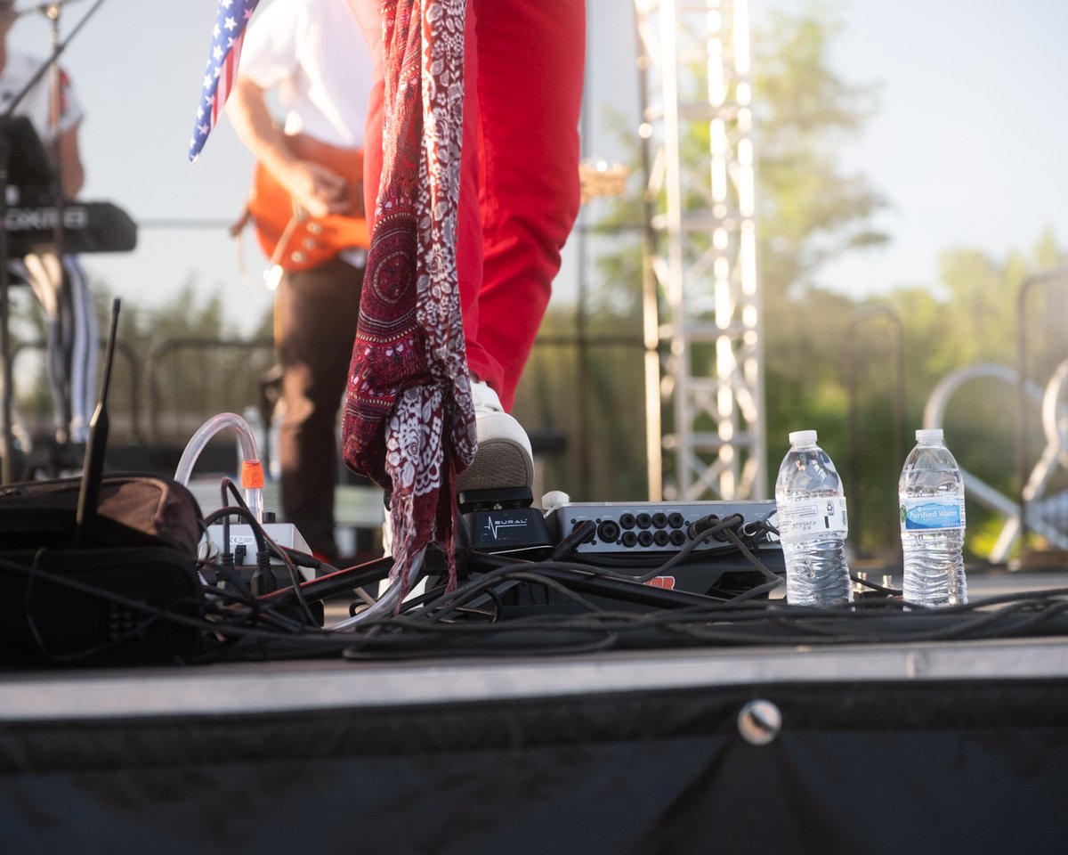 niktheuntamed's tweet photo. The Name Droppers Band at Riverton Town Days - Riverton, UT https://t.co/y2HOSiQg2Z