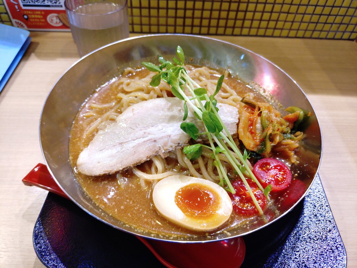 pure_zou's tweet photo. 冷麺頂きます(^_^) https://t.co/d3vekiBSQV