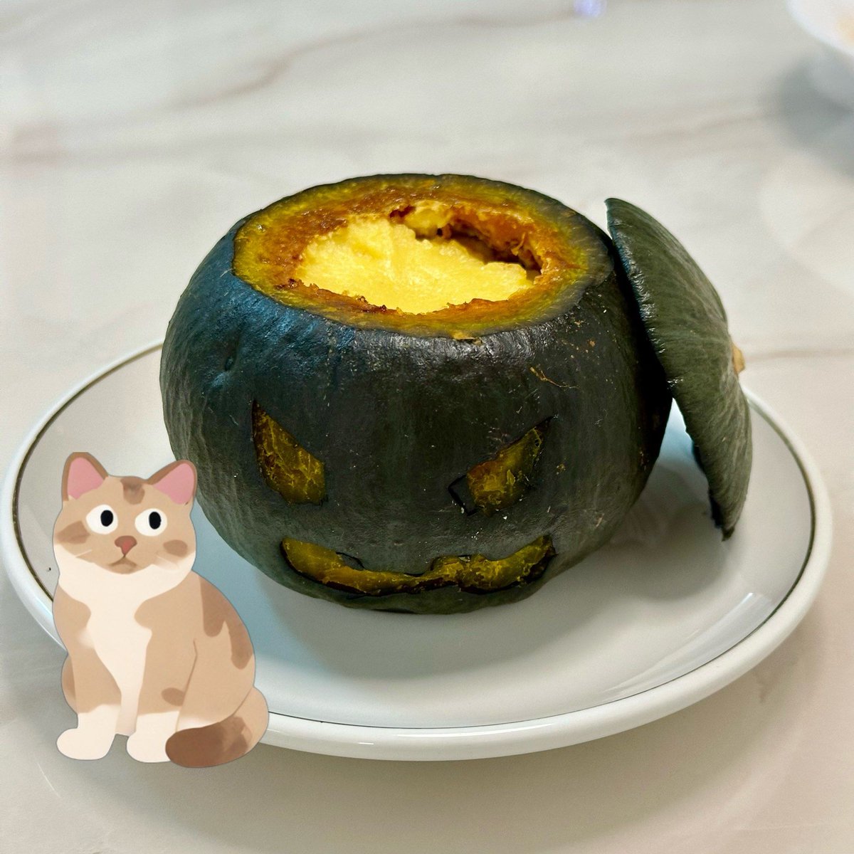 elster_fuchs's tweet photo. This Halloween, our spooky special set is here—creamy pumpkin soup + crispy haunted fries + witch’s brew punch! Perfect for your ghoulish feast tonight. https://t.co/4UwMSFcKmU
