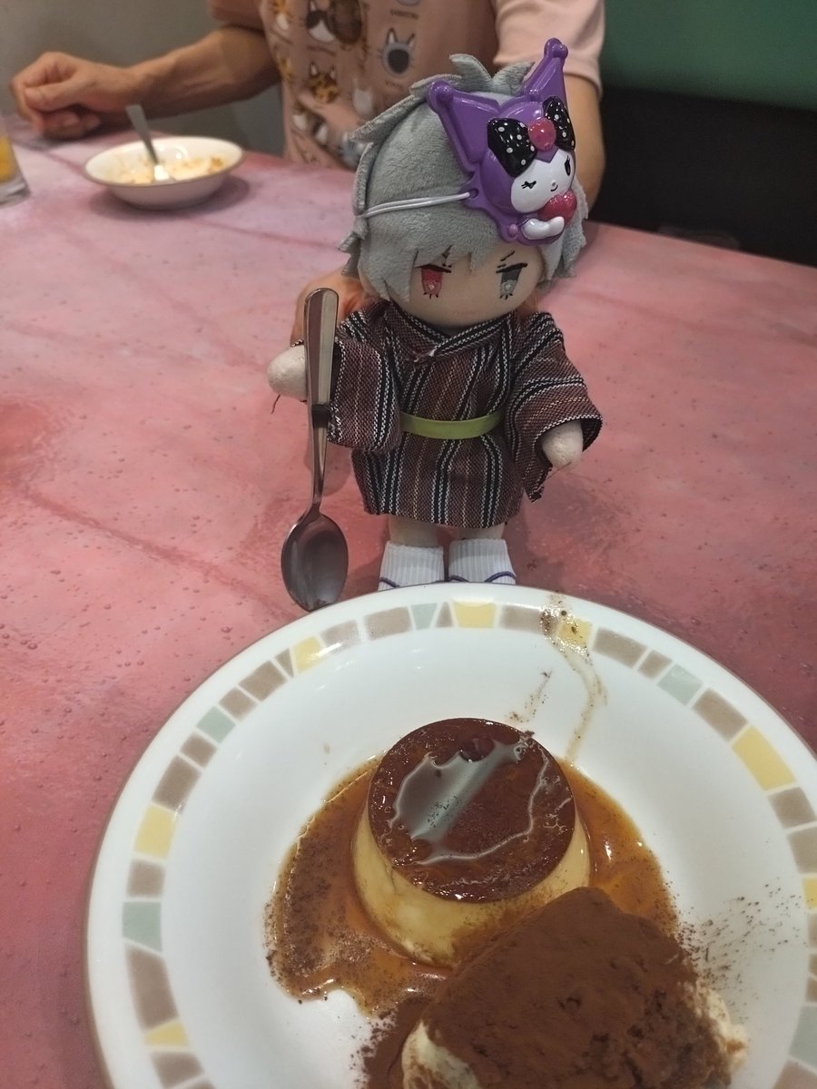 bee777kitty's tweet photo. セブンパーク天美でお昼ご飯

いろいろイベントやっててゆっくり見たかったけど帰るって言うからしぶしぶ帰る😭 https://t.co/Uos04Vb7cA