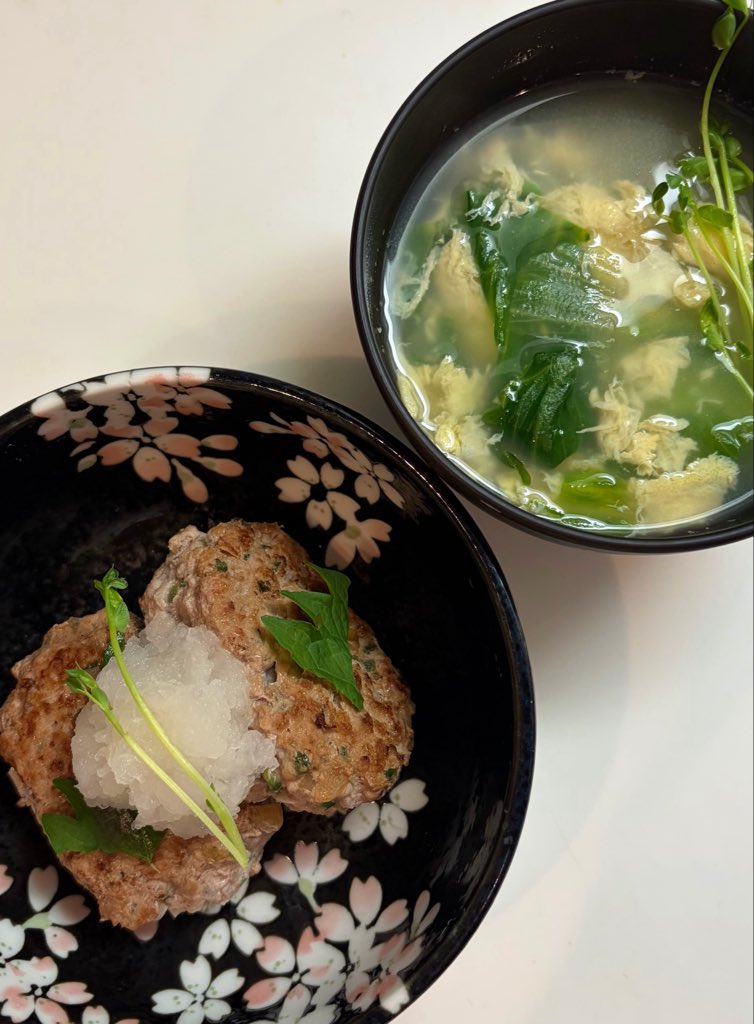 3m2z1k's tweet photo. はやく､いっしょにごはん食べよ https://t.co/ibhHDumCi5