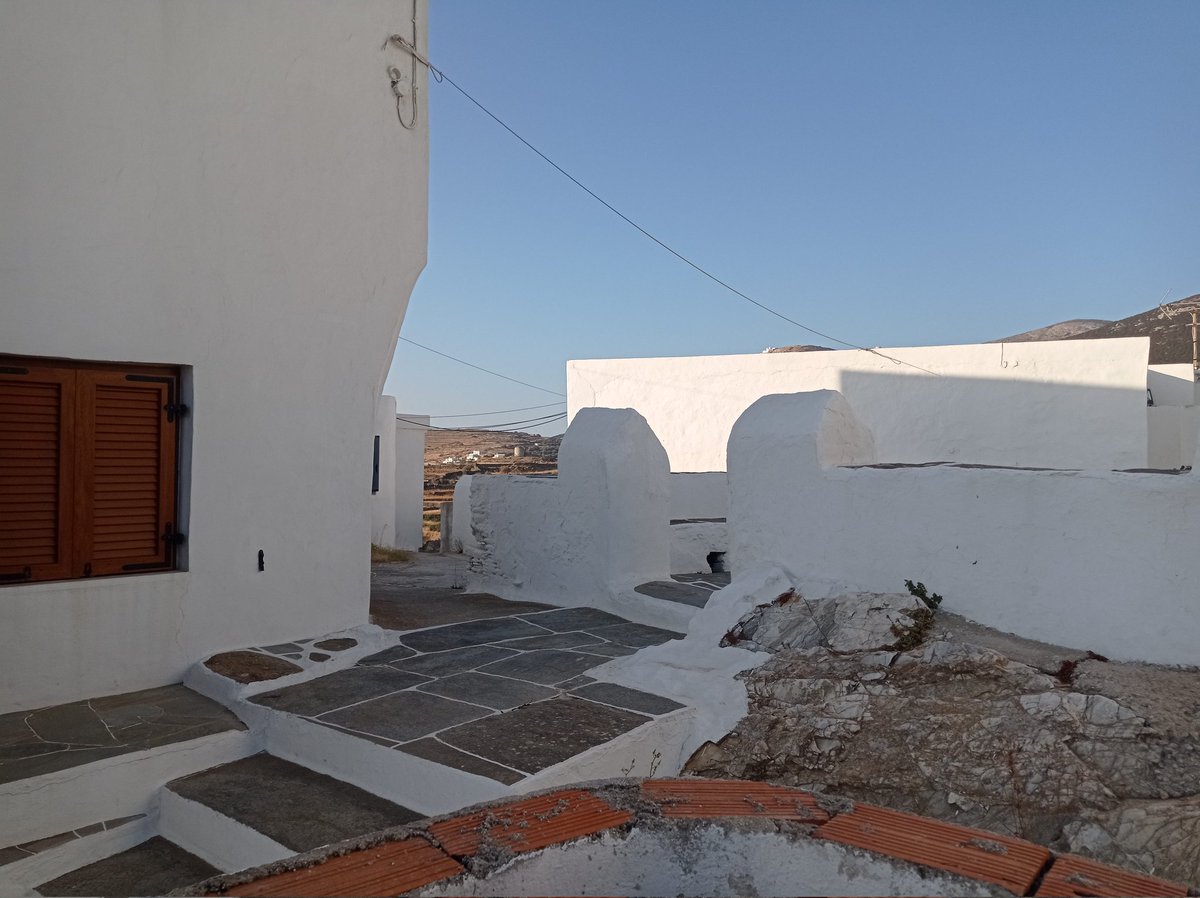 nik4var's tweet photo. Καλημέρα καλό πρωινό ξεκίνημα με καλό καφέ και ηρεμία ψυχής εσείς ξυπνήσατε https://t.co/X2emlBhmGM