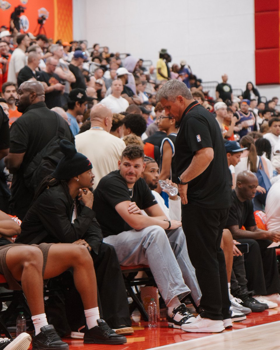 trailblazers's tweet photo. Sideline Cam 📸 https://t.co/qmStXwXqwW