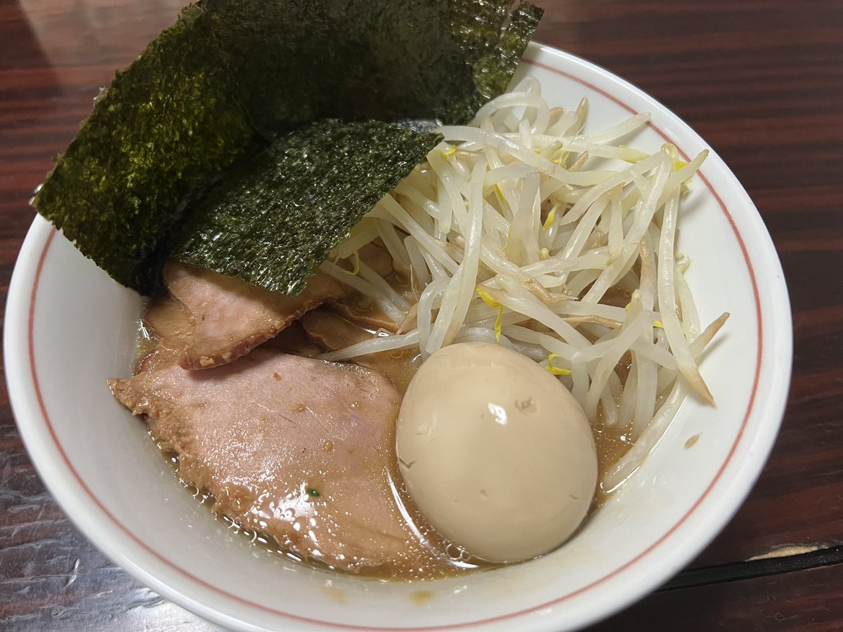 sieaki999's tweet photo. 汗だくで帰ってきてお風呂入ろうかと思ったら長男が試合から帰ってきたのでラーメン作ってやった
嫁のやら片付けやらでやっとシャワー浴びれてひと息つけた https://t.co/B5SHz2FaY8