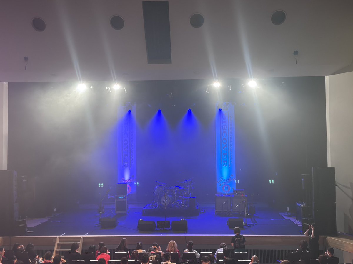 tocotocoya's tweet photo. PERSONZ RELOAD TOUR “DISCOVER JAPAN 47” 
HELLO HELLO イチカワ～🎶
ツアー参戦3本目
セトリ変わりましたね。好きな曲とチェンジになってしまったのが悲しい 入れ替わった曲も好きだけど🥲 
2/52ヒューリックホール
3/52市川市文化会館
来月も行くよ🎶 https://t.co/luAamGAmD5