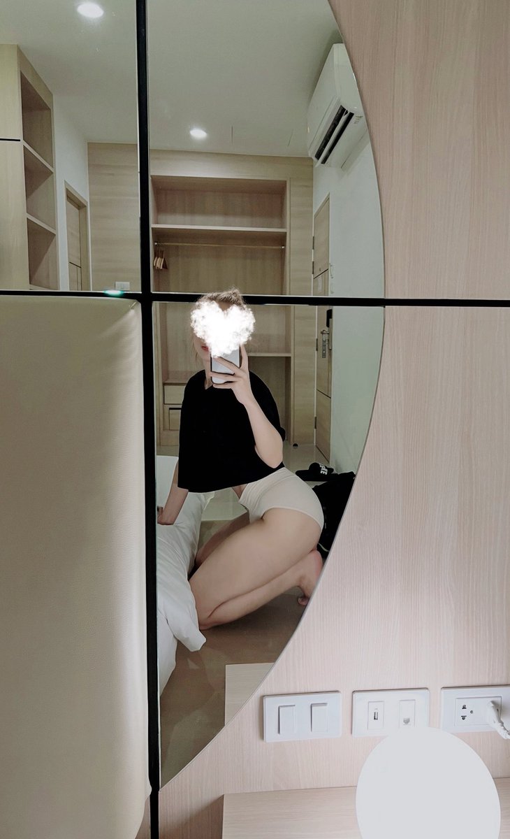 MoononlyZ's tweet photo. อยากนัดเลยอะ ห้องจะเก็บเสียงไหมนะ ?
ไหนใครโสดแอบเมียคะ5555
#ภูเก็ต #เงี่ยน #แอบเย็ด https://t.co/YNkS4Y23uN