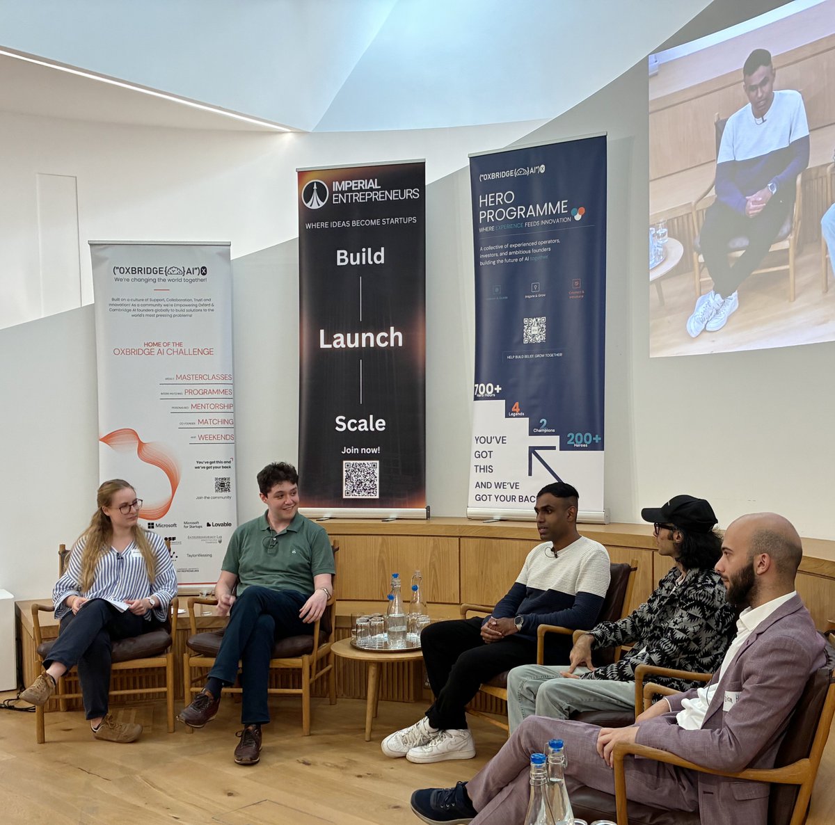 leopauly's tweet photo. Had a great afternoon at @UniofOxford last month as part of the founders’ panel for the Oxbridge-AIx #Demo #Day!
A refreshing chance to reflect on my founder journey with fellow panelists and founders from @ycombinator, #EWOR, @homeDAO & @theresidency.
My favorite line of the day: “Building a startup is like building an airplane while flying it.” 😅
