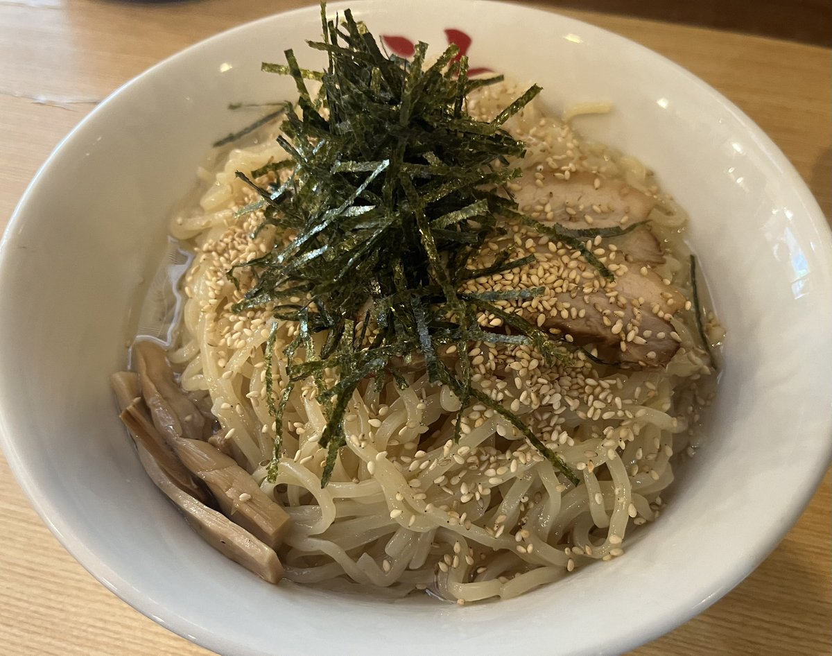 569SAN's tweet photo. 大人気油そばトリプル

流石にちょっと調子に乗ったかも( https://t.co/gdTITQvUFk