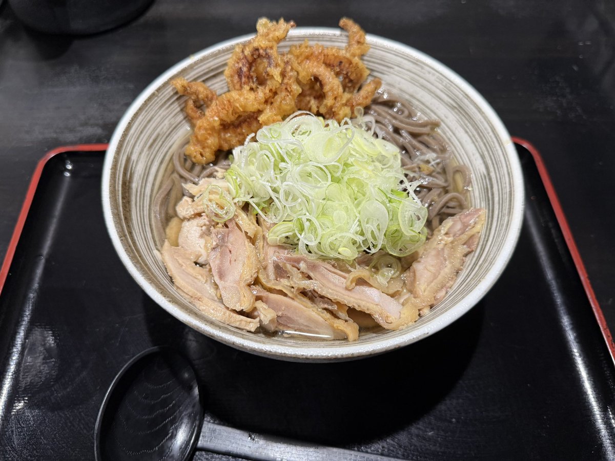 HNO3_sub's tweet photo. 藤七 肉そば
コスパの鬼すぎる
また来ます https://t.co/cbJyqwtbKT