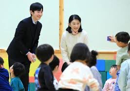 471KhRYzqE55667's tweet photo. いつぞやの幼稚園児に向けてのカルタ読みのように、
坊ちゃんがうまいことやれた時は音声♪を入れてくるよ。
妃が差配してると思う。
マスメディア媒体は妃の指示に従って世の中に情報を流してるだけ。
妃だけの意思しか伝わってこないでしょ。 https://t.co/Ep4pfqQ8Yw