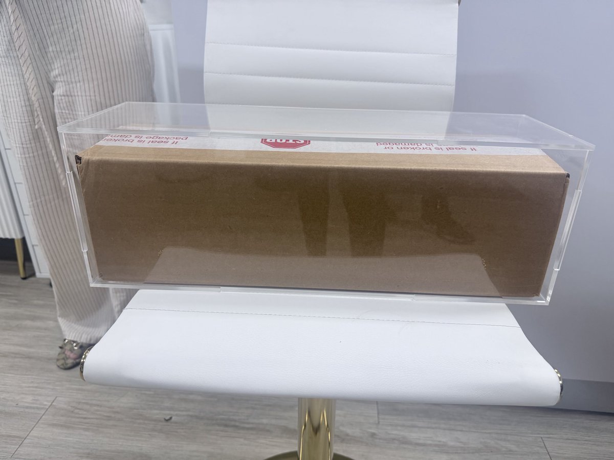 ALpez420's tweet photo. I wasn’t expecting this….

Any serious buyers?? https://t.co/thXrGbF0Py