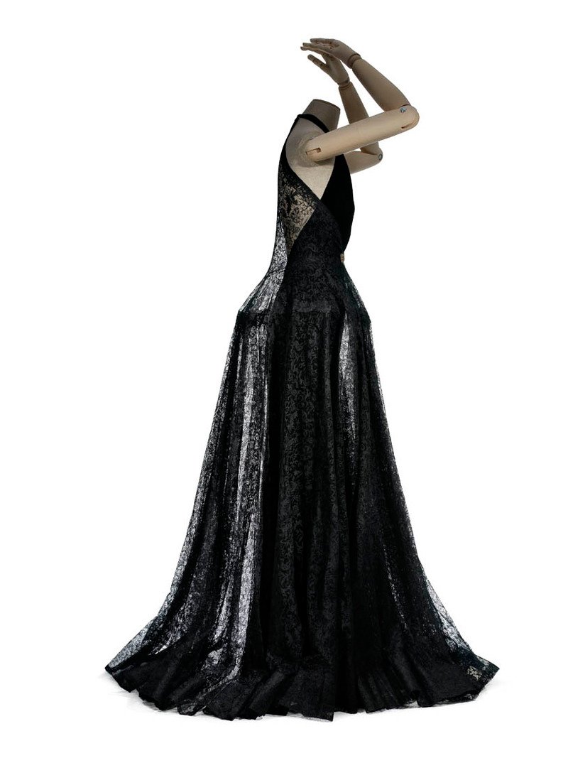 plummie9's tweet photo. Paris
Madeleine Vionnet

Evening gown, 1936

Silk sheath dress, lace overdress.
@madparisfr 
#FashionHistory https://t.co/reYQ80oq6p