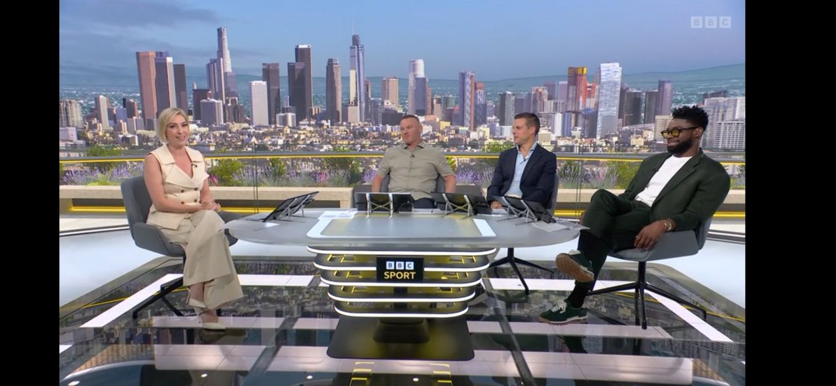 albie2009's tweet photo. Kelly Cates doing the business of fantastic hosting of @BBCSport @FIFAWorldCup quarter final match between #SPAvBEL as she is in majestic form for the summer ☀️ https://t.co/tfWRNu93F7
