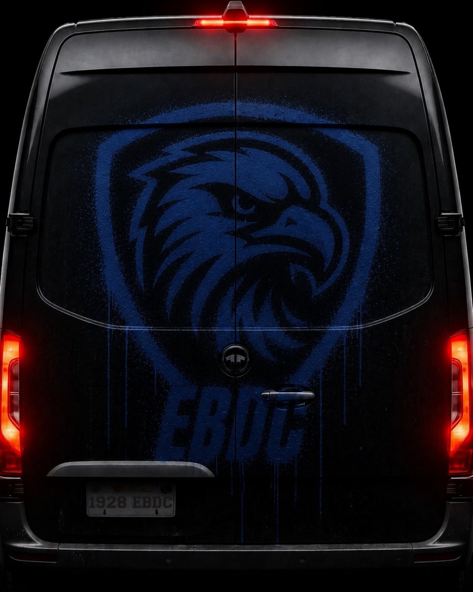 ElBlogDelCiclon's tweet photo. Cuatro de las prendas que más han gustado a la afición azul. 🔥🦅

#Motagua #EBDC https://t.co/ogHK8HAnAB