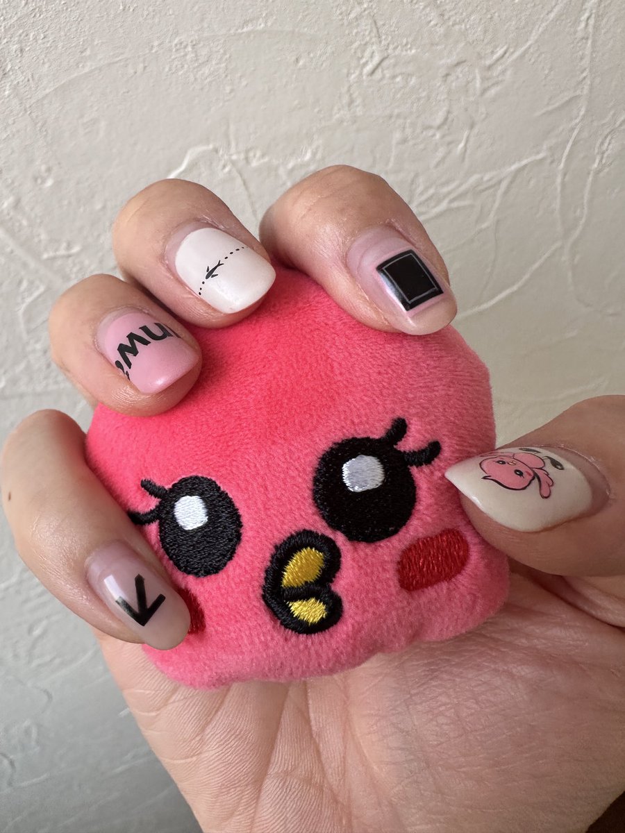 kaint_mx6's tweet photo. このかわいいRUNWAYネイルともそろそろお別れです✈️💅 https://t.co/o9UWnLD6UX