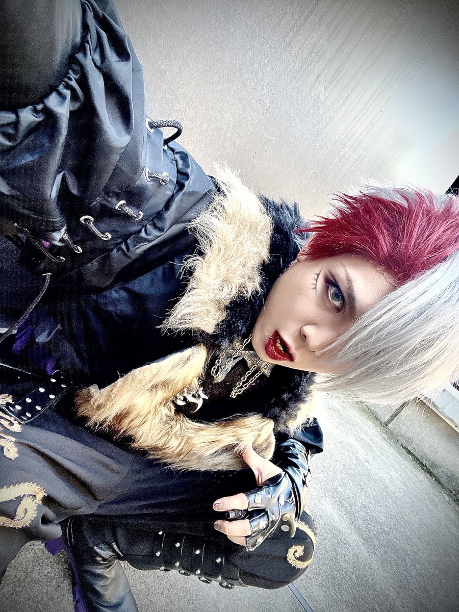 yousay_official's tweet photo. HBD🫶🏽🦇

いつでも君になれる準備は出来てるよ🎸

#ZACK
#FantômeIris https://t.co/eGjTNAm1y8