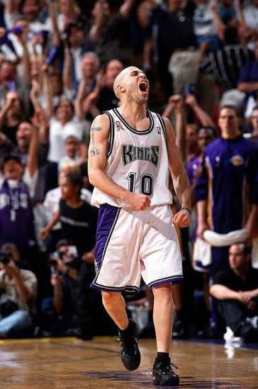 KingsMutuals's tweet photo. Growing up Mike Bibby was my favorite Sacramento King. He was an animal in close games, the biggest games. The Kings vs. Lakers match ups took over the NBA on channel 10 for many years. 

Did you know?
The Kings traded fan favorite Jason Williams to acquire Mike Bibby in 2001 which later ended up helping Sacramento reach the best era in franchise history. Mike Bibby never missed a playoff game during his six seasons with Sacramento.