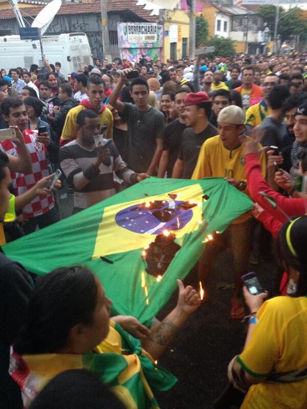 vrtualv01d's tweet photo. @jnccvy @ALVAROITURR @AcervoCharts BTW Your own people do this https://t.co/jo1MLAiu8v