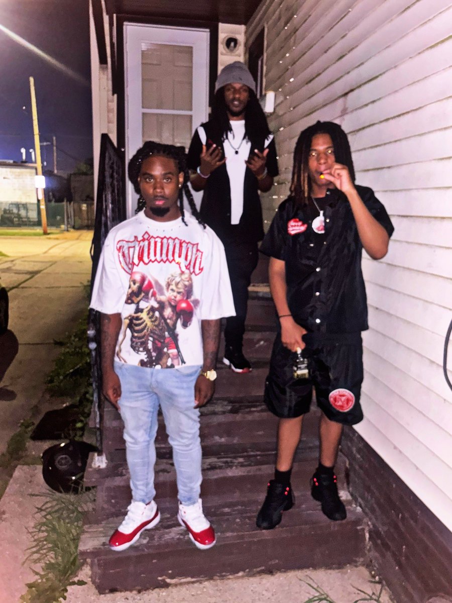 Twocuptone's tweet photo. #IHateHoes 🖕🏾🧨🏴‍☠️ https://t.co/F3Qh4IhJEA