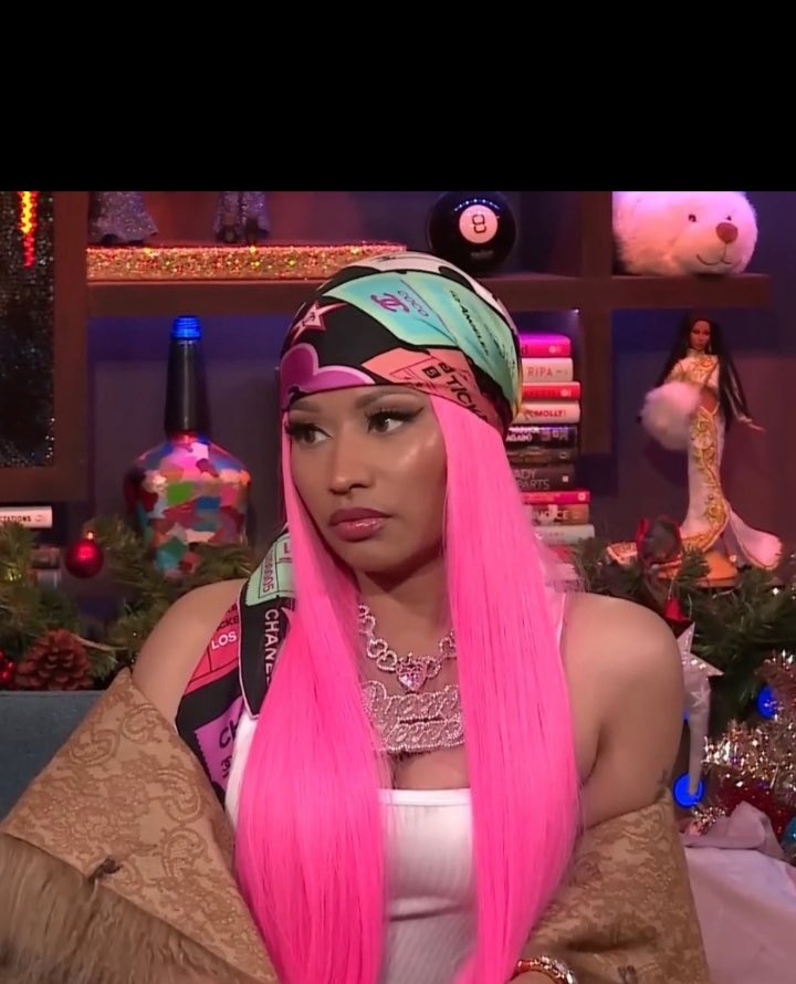 AK_theBarbie's tweet photo. Everyday there’s a new btch trying to be like Nicki Minaj. It never fails 🙄 https://t.co/XUgRCOMHIY