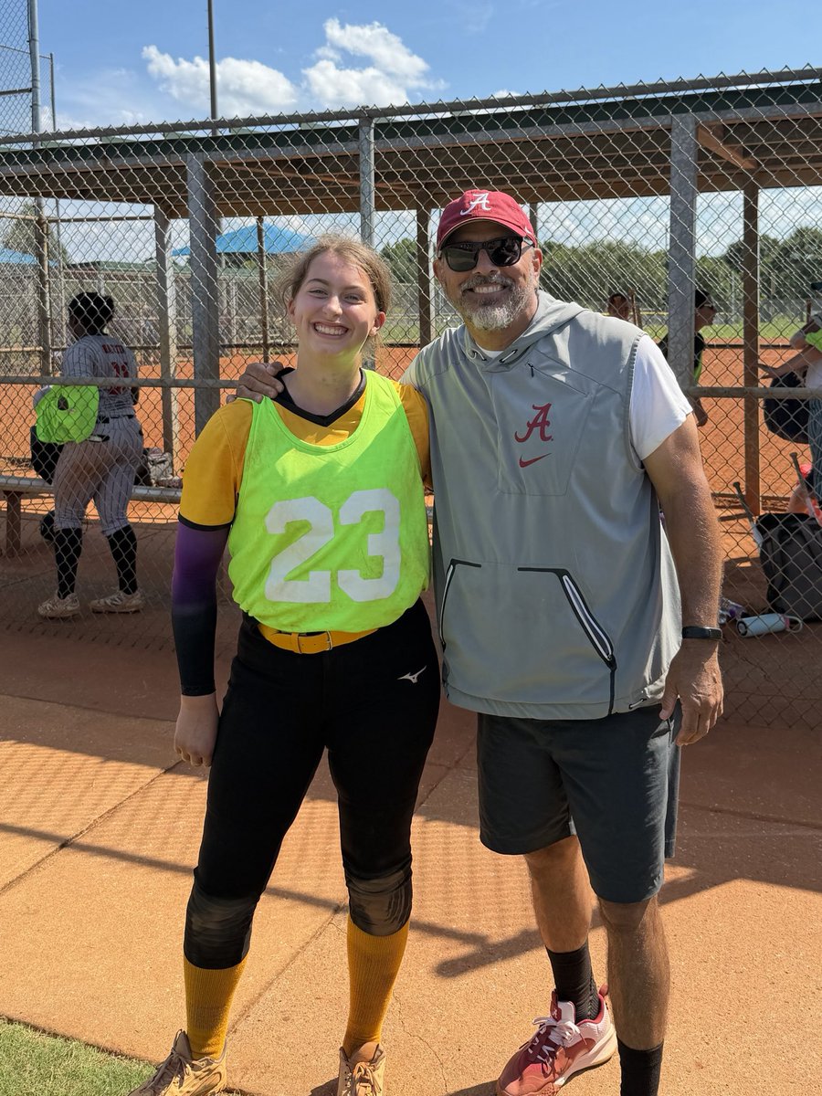 kf_softball19's tweet photo. I had a great time at the NFCA Atlanta Legacy Prospect Camp. I had the opportunity to be coached by one of the best, Coach Patrick Murphy! Go Green Machine! 4 games undefeated! Thank you to everyone who made it possible. 

#bamasb #atlantalegacy @UACoachMurphy @NFCAorg https://t.co/kMveD5TcF0