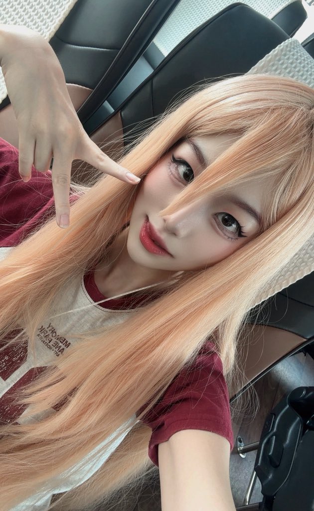 kikiuuzz's tweet photo. 홍대 가는 중 ~ https://t.co/lTIEUYLKWC