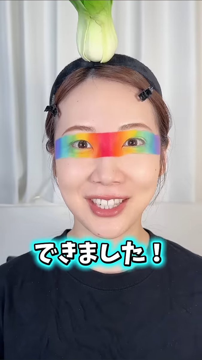 _siro00's tweet photo. ショートで流れてきたサラさんのレインボー目元にあさひさんじゃん！て昔の動画を思い出して探したらあさひさんは縦だった
そして7年も経ってることに驚き。男性陣みんな若いのにあさひさん変わらんのも何w

https://t.co/GBHjaW6mbm https://t.co/gGwEOWlEAv