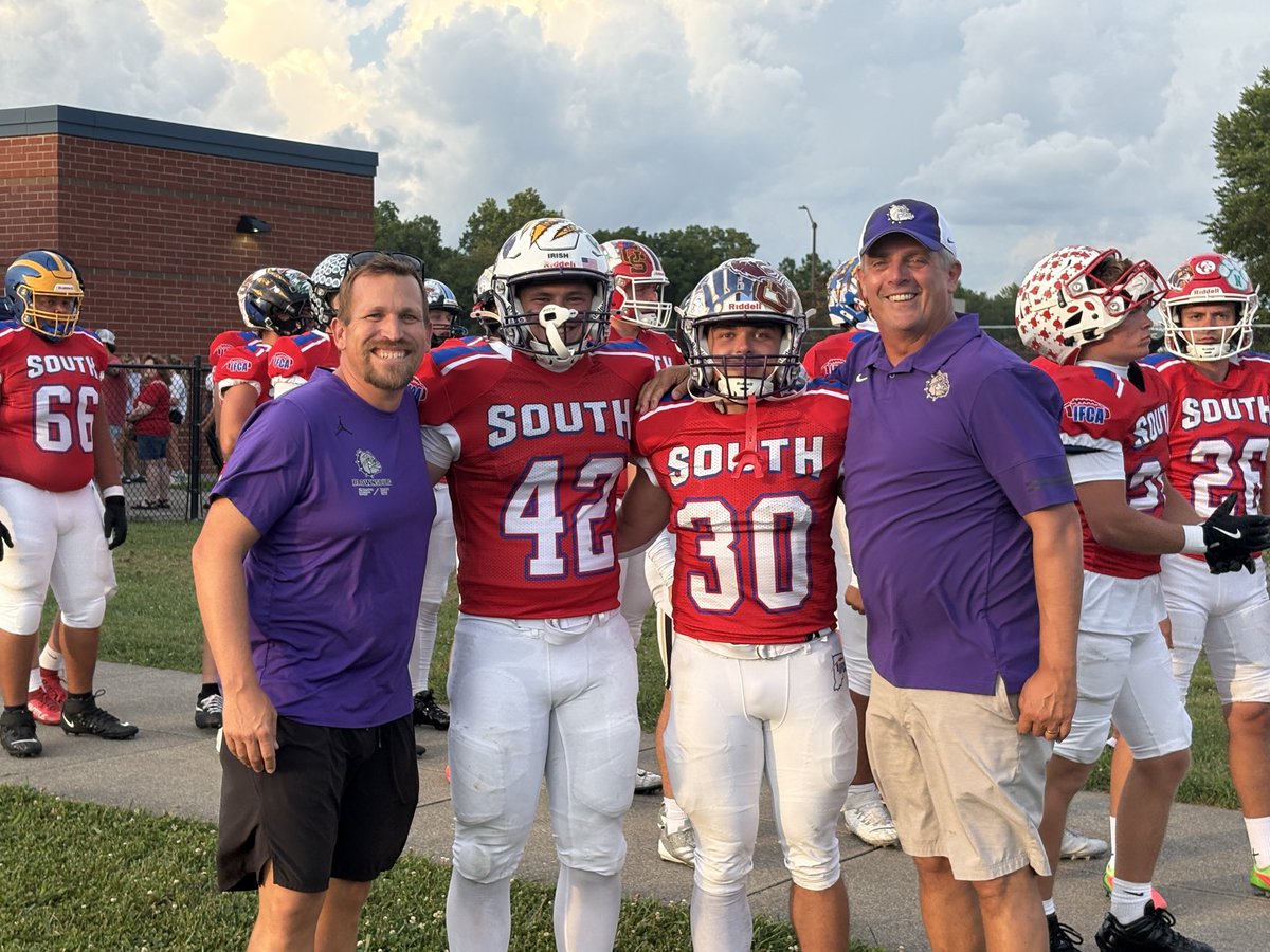 BHSdogsfootball's tweet photo. AJ Jobe &amp; Alex Fisher 2026 IFCA All Star game representing BHS FB https://t.co/M56B6Q1aZO