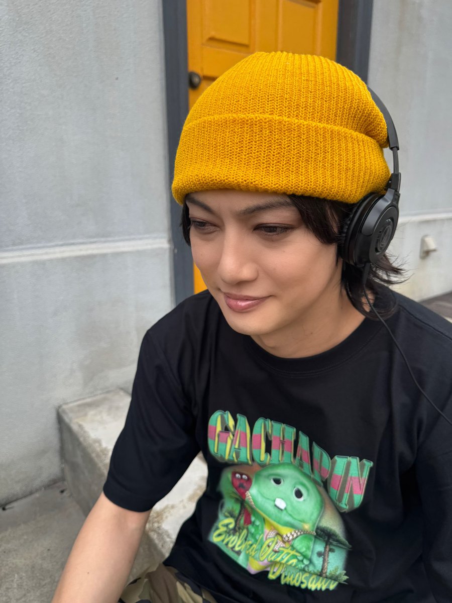 kyanyutakastaff's tweet photo. HTML ZERO3ガチャピン・ムックコラボ

撮影時の喜矢武さん🎧

受注期間:7月9日(木)12:00～7月27日(月)11:59 

商品・着用写真掲載ページ
https://t.co/PbHsYsBR14

#ガチャピン #ムック #喜矢武豊 https://t.co/xAaFMD4qGC