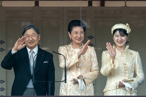 sACCnDD1nx18480's tweet photo. この笑顔の裏にはたくさんの苦労、苦悩、涙があったんだろうな。

#天皇の子が天皇に https://t.co/F8QT2p6bt6