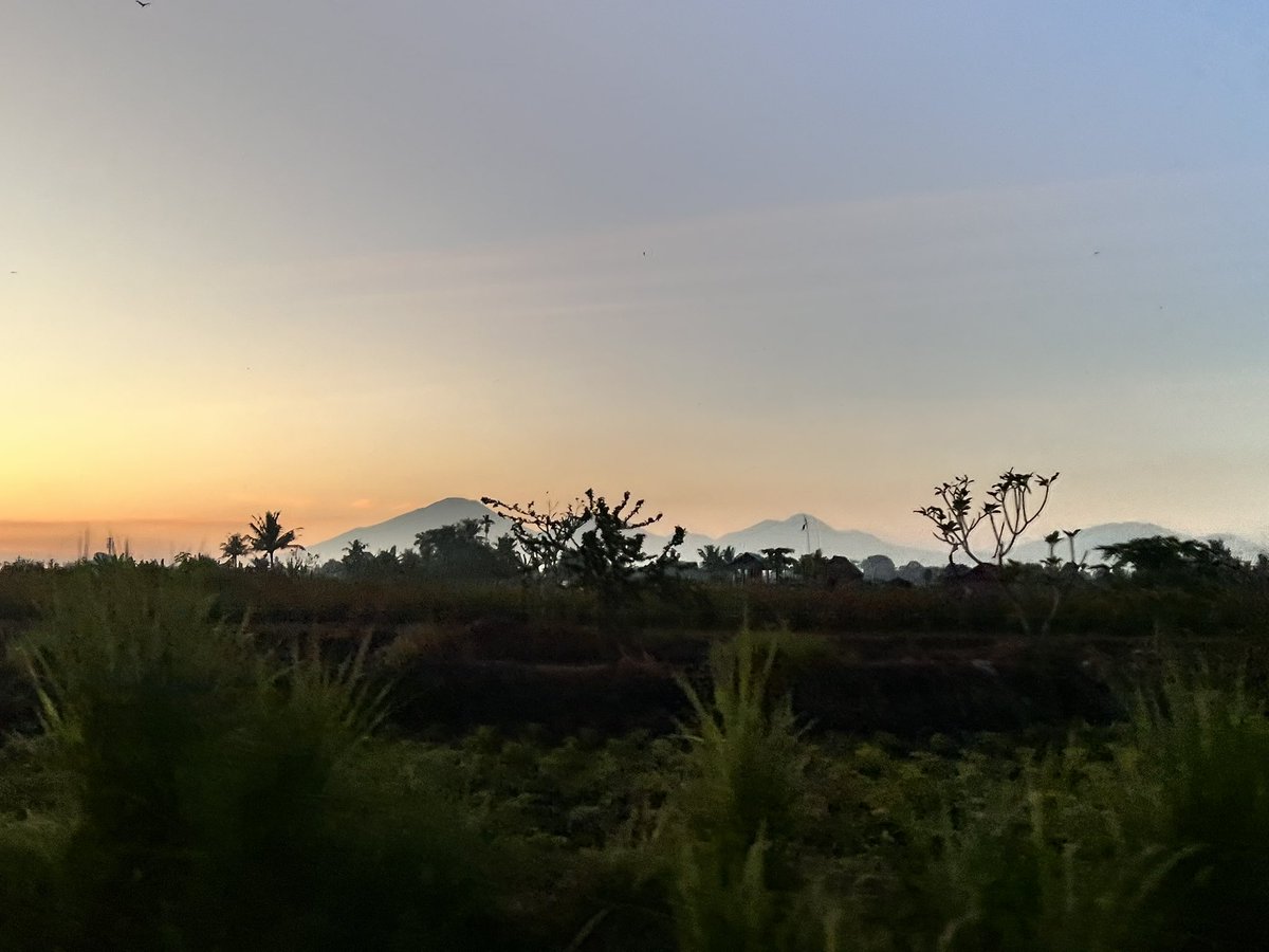 krocun's tweet photo. https://t.co/rHG37tMY2c