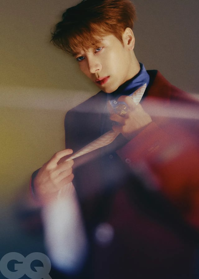 spinorbinmusic's tweet photo. Jackson Wang for GQ Mexico and he is BEYOND handsome in every single frame! 😍🔥✨ 

He really said "international covers? always mine!" and we have absolutely ZERO complaints! 💅👑📸 #JacksonWang #jackson왕 #GQMexico https://t.co/jjuV6EVaVR