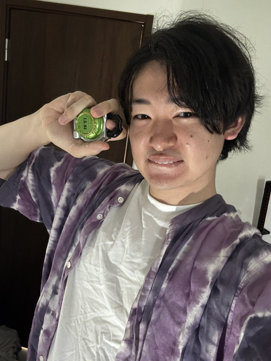 hakuya_mosha's tweet photo. おはようございます！

今日も稽古稽古！
さぁて頑張りますわよ！

髪型が今日なんか違うけどそろそろ髪切りたい✂️

 #帰ったらメロン食べるんだ
 #コミックヒーローズ https://t.co/sCxfnBAQrO