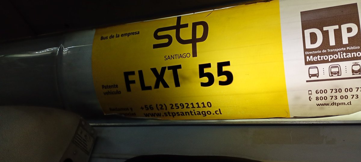 HectorHky's tweet photo. Bus 116 conductor maneja con actitud temeraria cambiando de pista ibtespestivamente en Av. Perú, frenadas bruscas que exponen la integridad de los usuarios, favor hablar con cductor , ya q deberían manejar a la defensiva  @Red_Movilidad @louisdegrange @MTTChile https://t.co/4asZwiUfu7