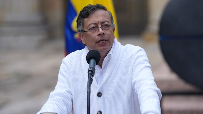 ferozwala's tweet photo. 🚨Colombia's Petro accuses Israeli occupation cyber firm #BlackCore of election interference
https://t.co/4nfuv6e6Z5
https://t.co/JE4Wv3Wm5v
#Colombia #Elections
📌Outgoing president rejects election results, claiming half a million automated bots were deployed to manipulate voters ahead of Abelardo de la #Espriella’s razor-thin victory