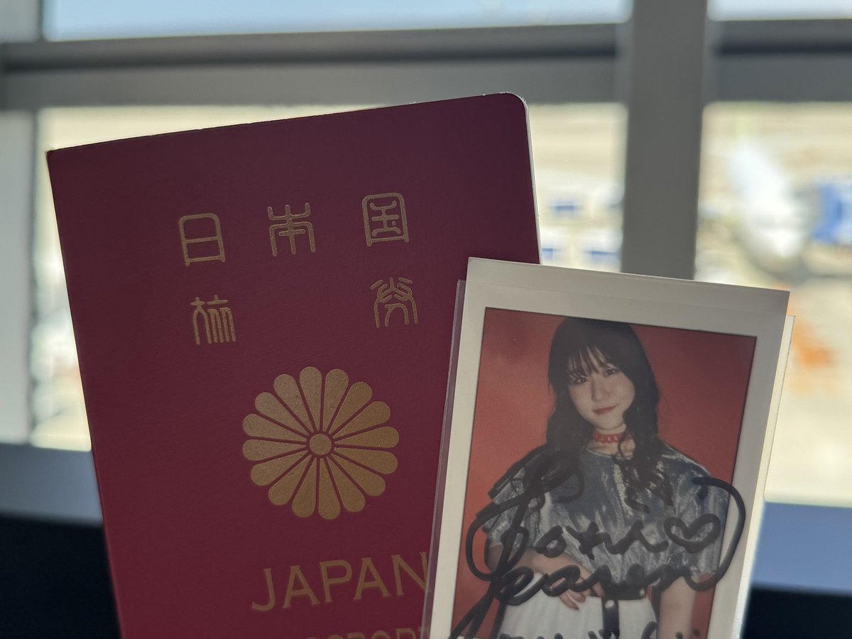 lgm_mh1106's tweet photo. 弾丸一人旅✈️💞
ノープランすぎて楽しみ♩ https://t.co/9mJVrYshpV