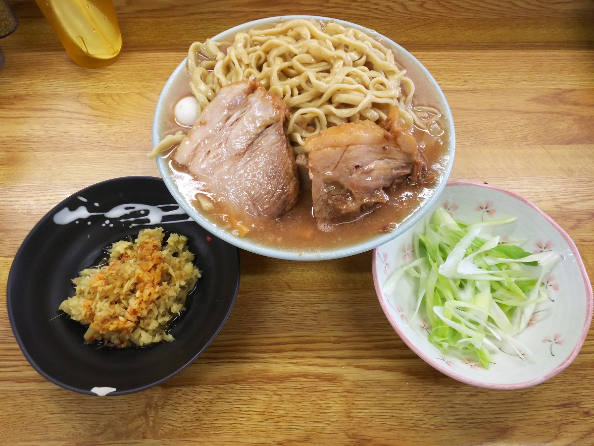 起きたら昨日のポストが伸びていたので、本日マリオンクレープ4本同時