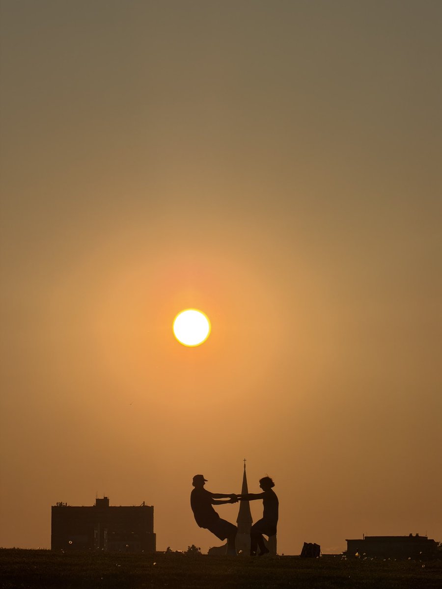 mber6669's tweet photo. a stranger took this photo of me and my boyfriend being whimsical and in love can u believe it https://t.co/N1UgVuHIiw