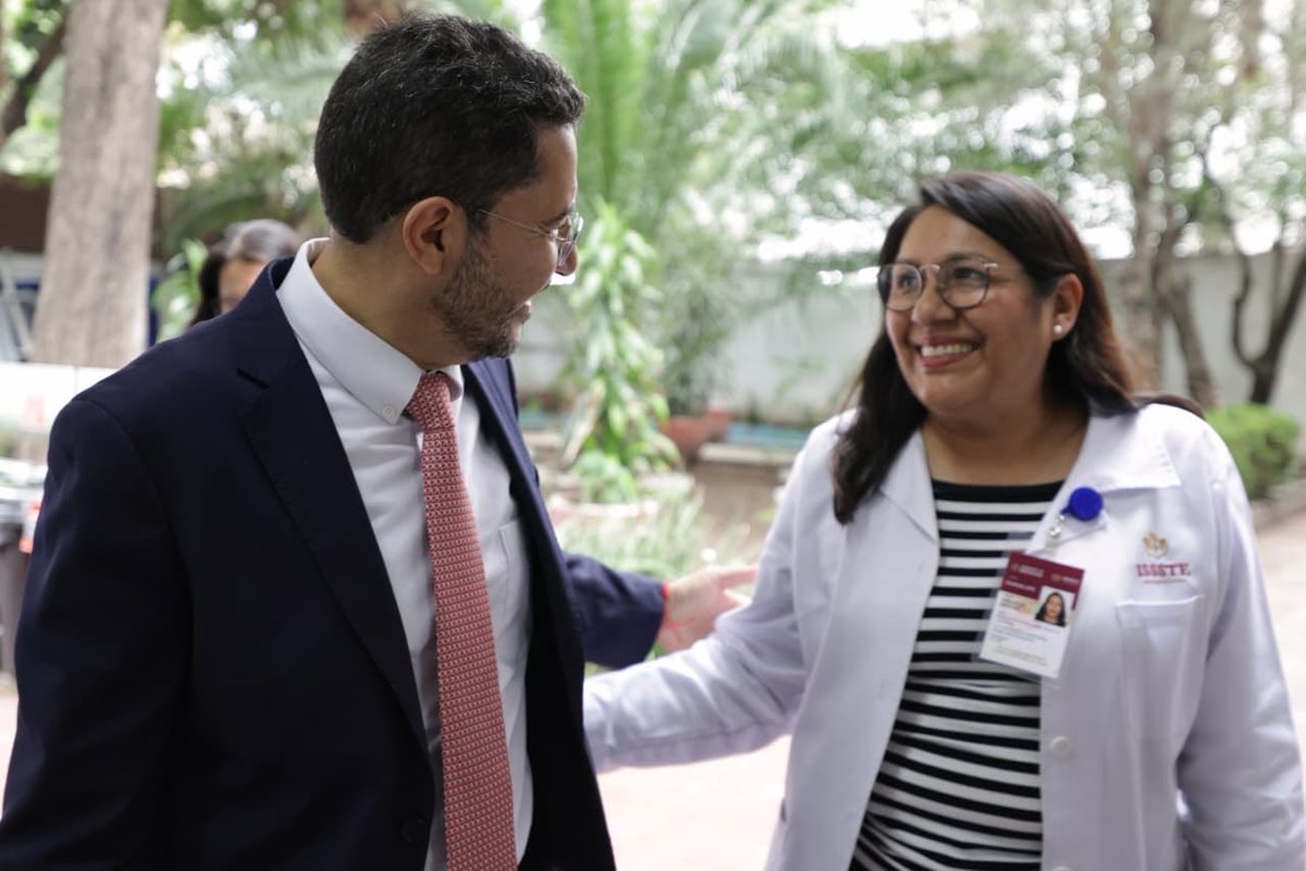 martibatres's tweet photo. Esta tarde también hicimos un recorrido en la Estancia Temporal para enferm@s de los estados, del @ISSSTE_mx, en la cual tienen techo y comida los pacientes de los Hospitales de Alta Especialidad y sus familiares, de forma gratuita.

Son 158 camas al servicio de los pacientes de Hospitales como el 20 de Noviembre, el 1o de Octubre, el Ignacio Zaragoza o el Adolfo López Mateos, que vienen de algún estado de la República para recibir cirugías o tratamientos de alta complejidad.