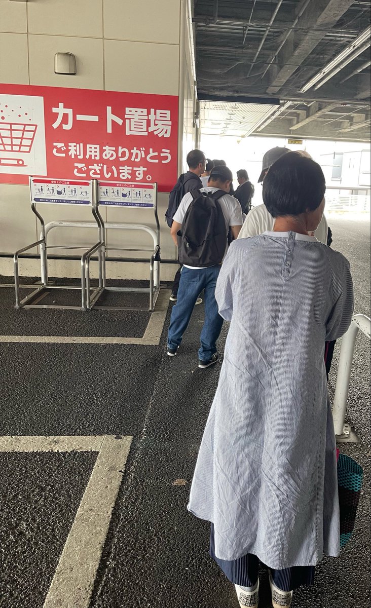 purpleafrog's tweet photo. ベイブレード、一通り買えたのだ✨ https://t.co/KU5TTjwOxA