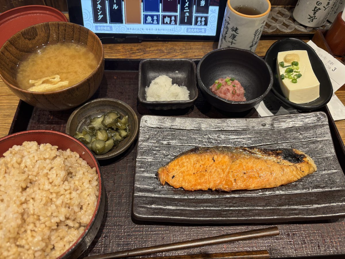 baseballgarden's tweet photo. 朝ごはんはしんぱち https://t.co/FmjVdgugXP